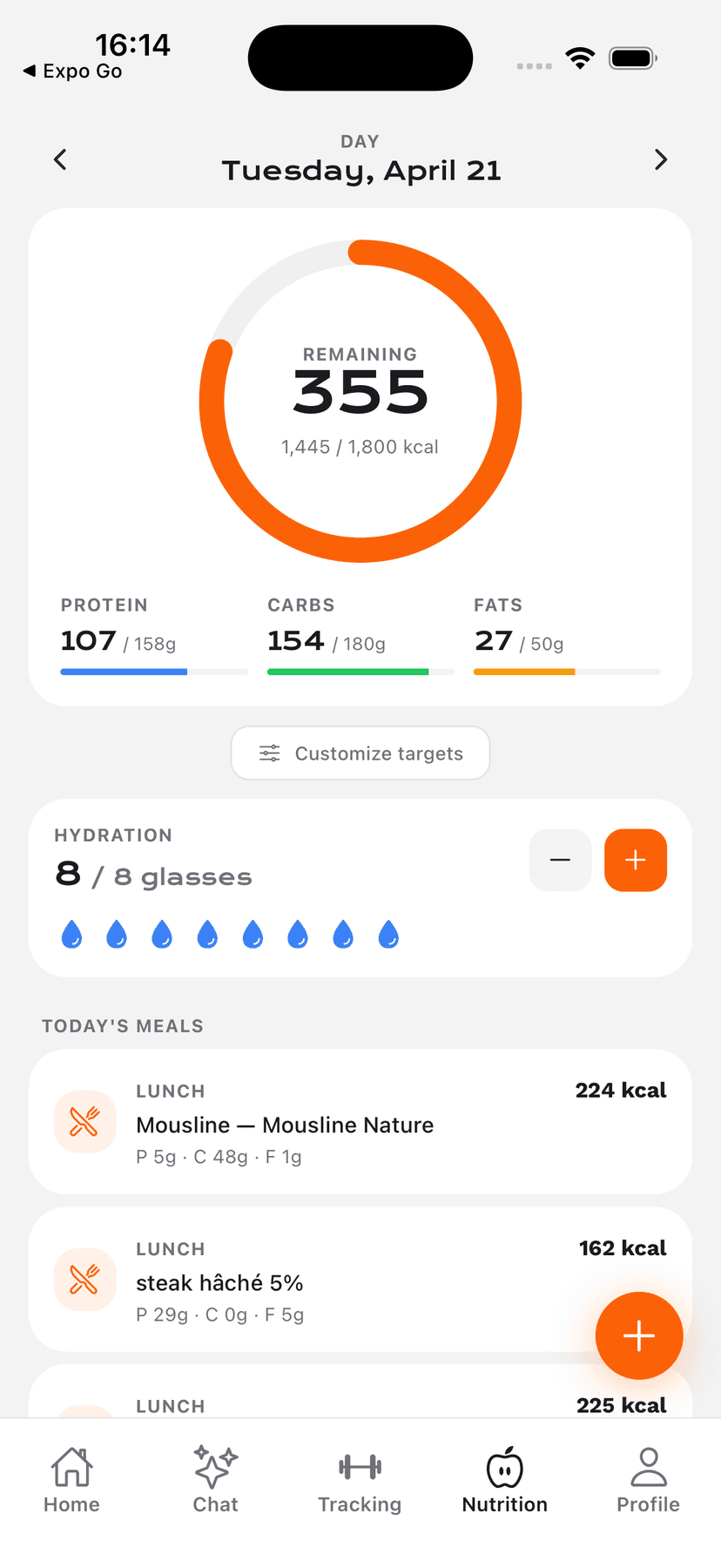 Nutrition screen: calorie ring and hydration